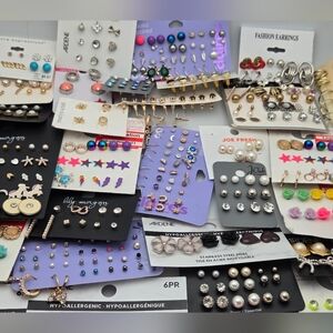 Lot of Stud Earrings Gold & Silver Tone Mixed Colors & Sizes Complete Set NEW